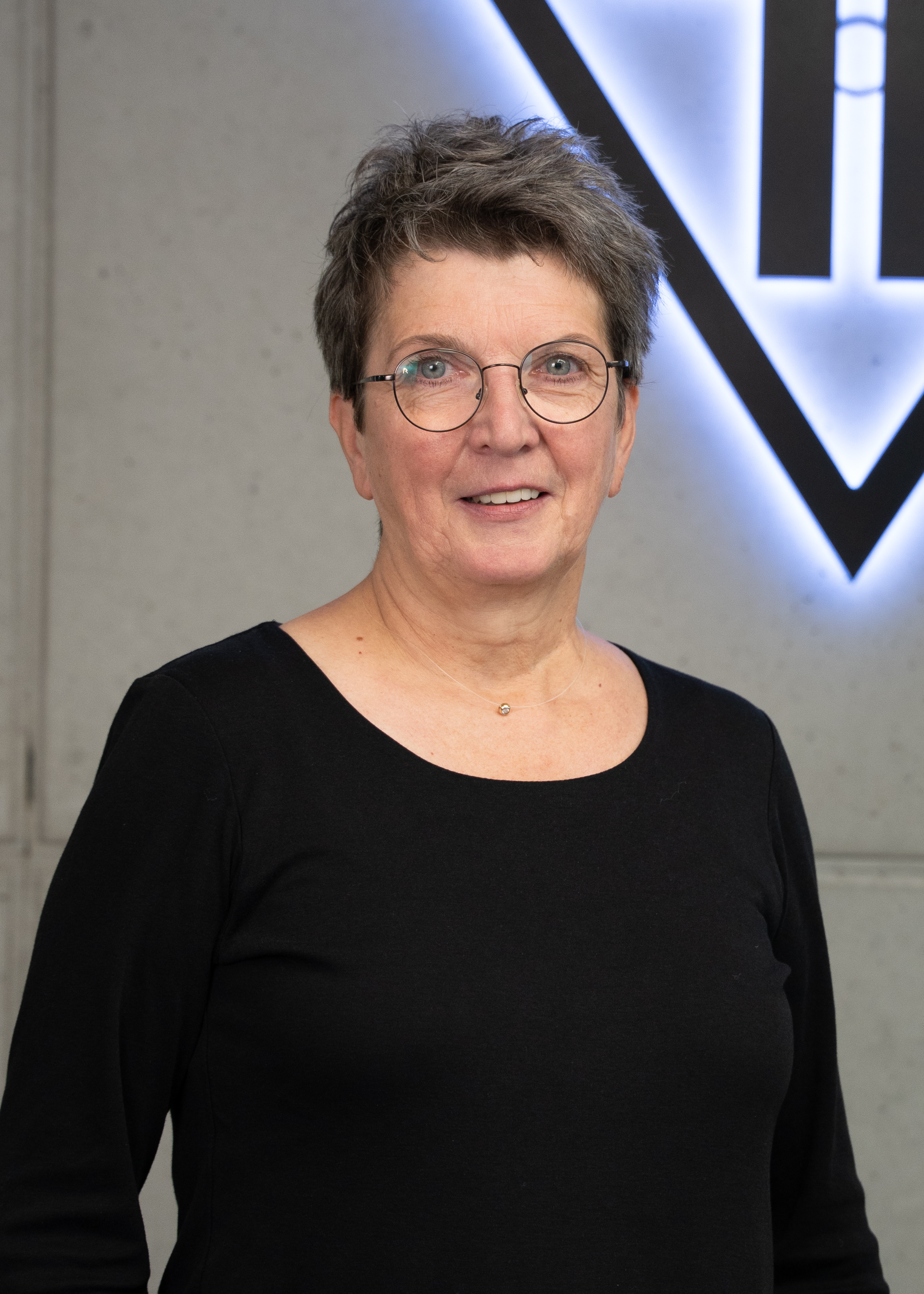 Annette Behling